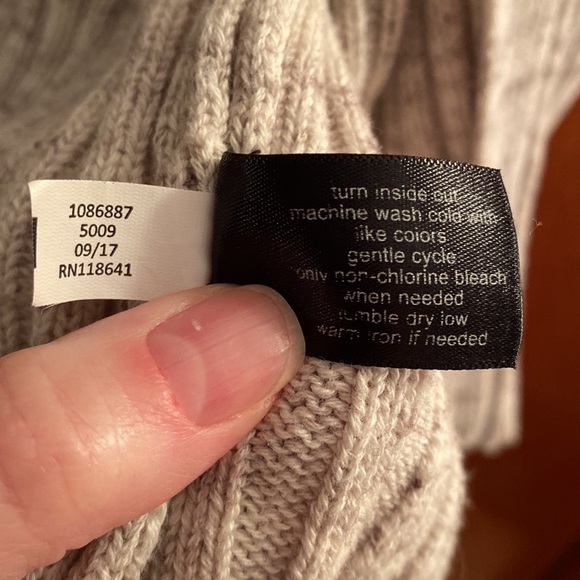 Lane Bryant lace-back Cardigan, 26/28 - Picture 5 of 7